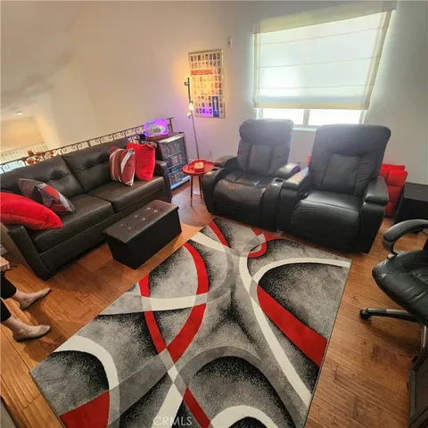 $699,000 | 10862 Bloomfield Street, Unit 303, Toluca Lake, CA 91602