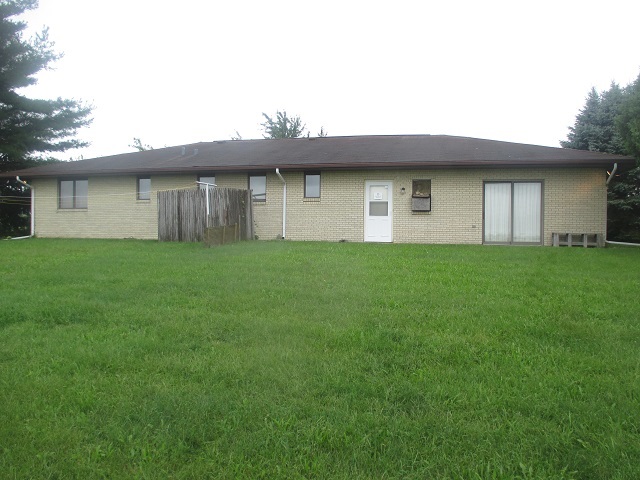 4343 Steward Road Rockton, IL 61072 - Photo 2 of 18 Gallery Image 2