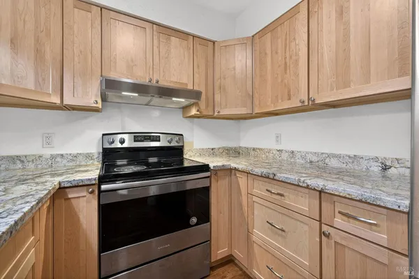 $449,000 | 59 Redwood Court, Santa Rosa, CA 95409