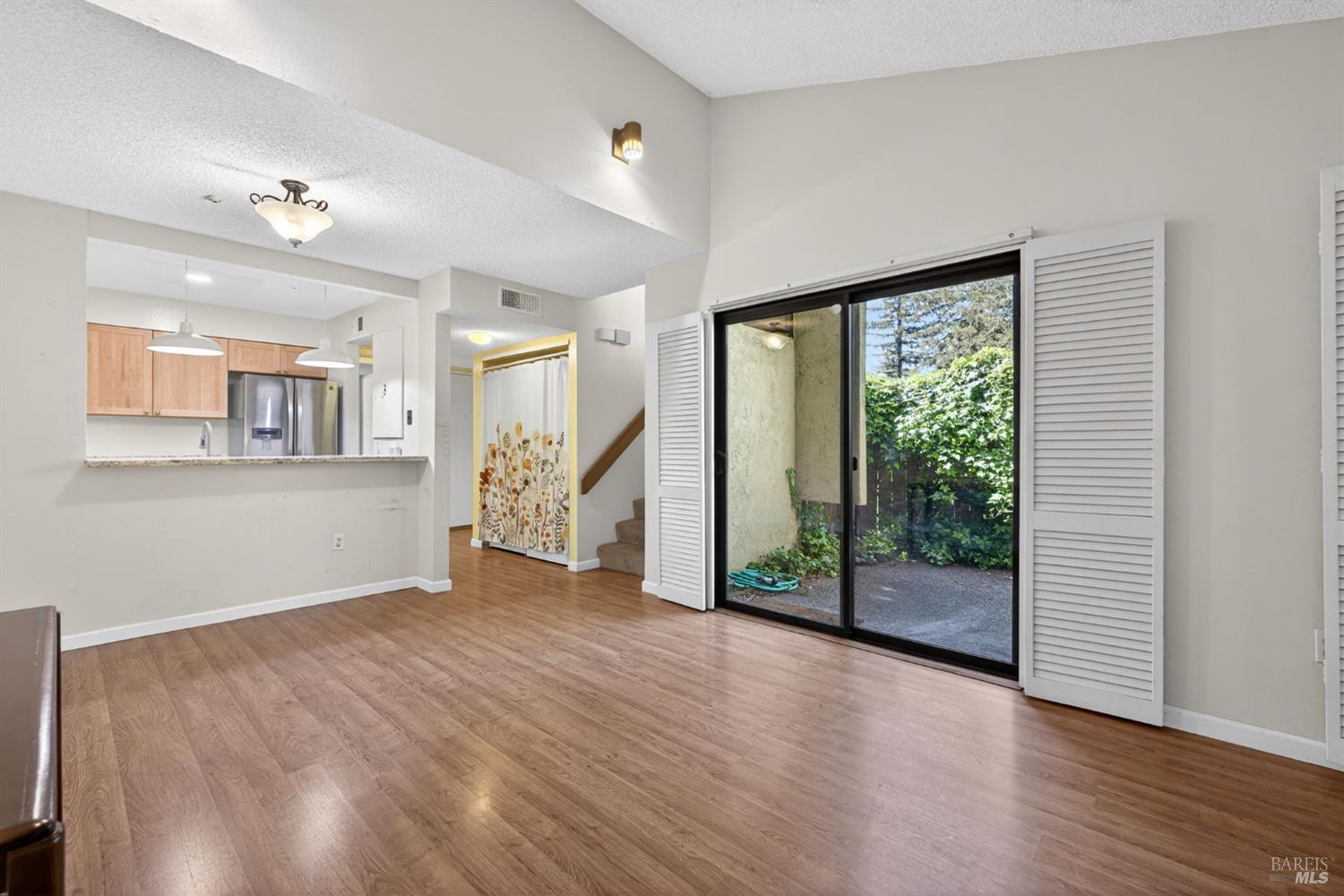 59 Redwood Court Santa Rosa, CA 95409 - Photo 7 of 40