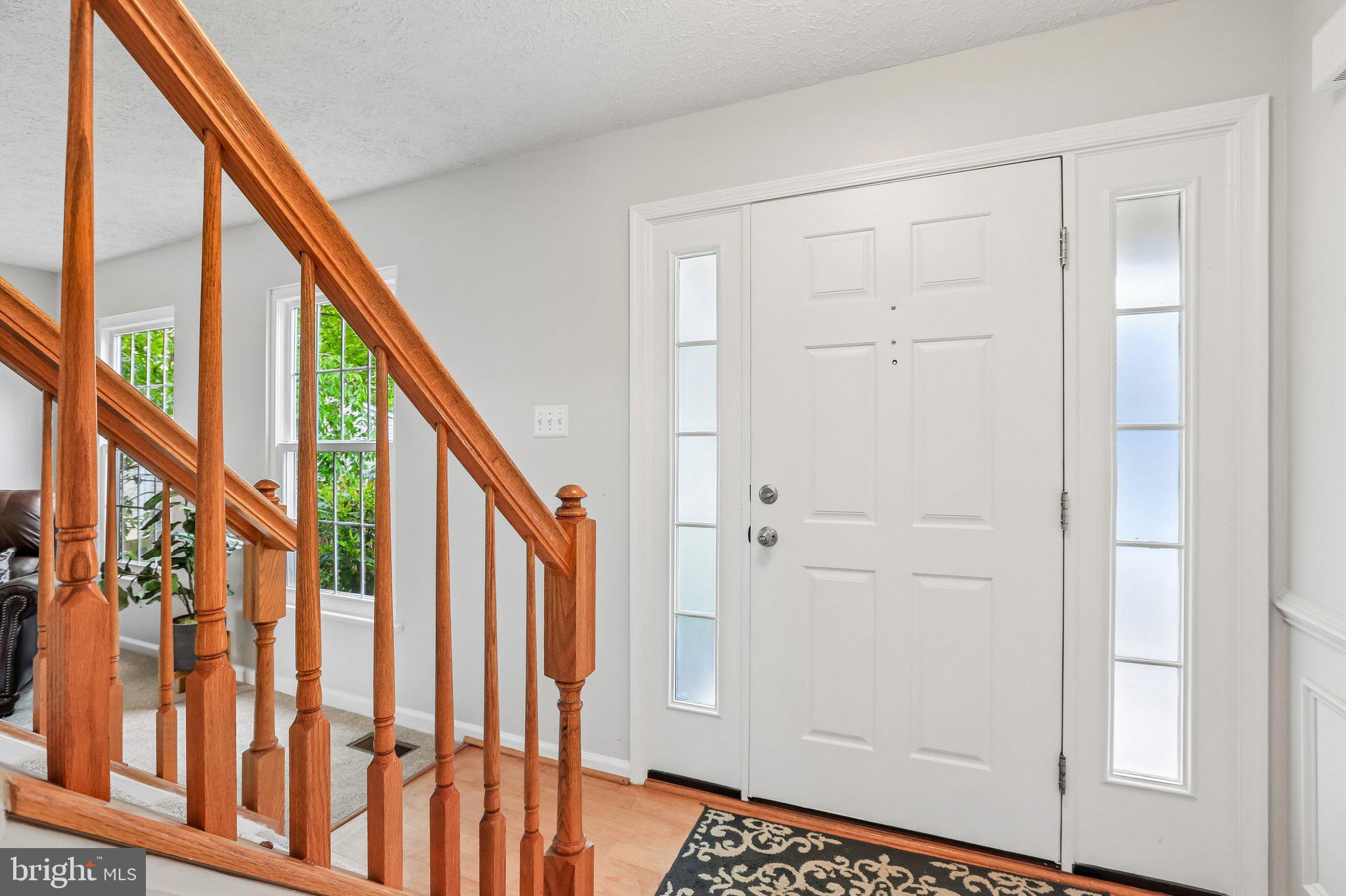 6120 Samuel Road New Market, MD 21774 - Photo 4 of 66 Entry Foyer