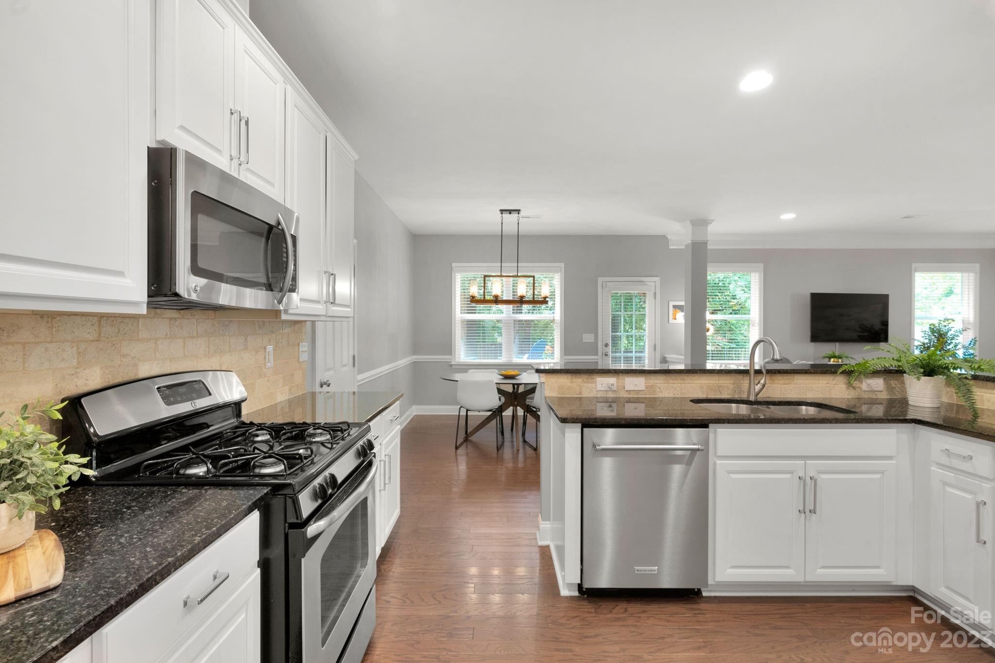 4428 Garris Road Charlotte, NC 28209 - Photo 17 of 41 Gallery Image 17