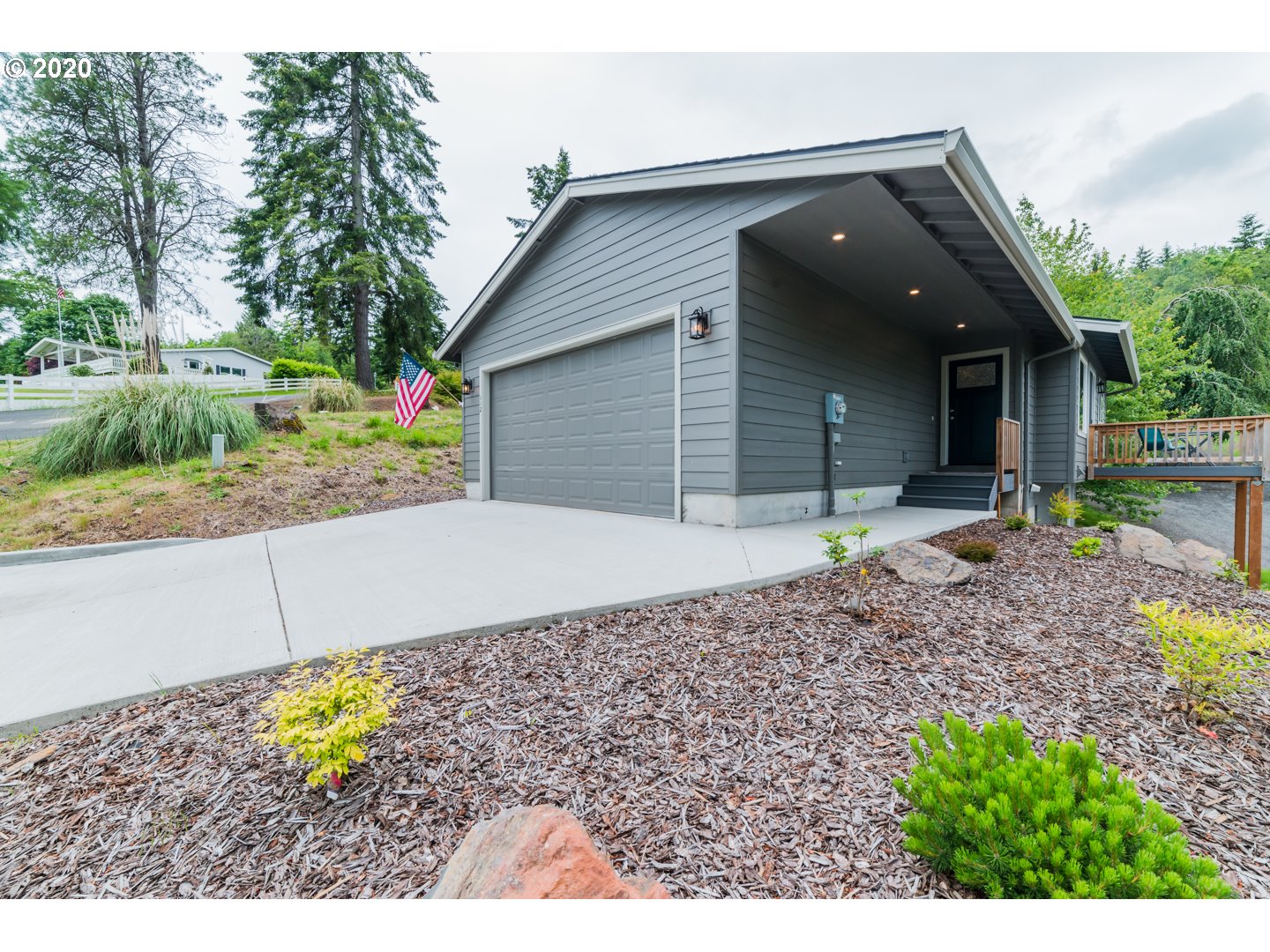 112 Gwynne Road Kalama, WA 98625 - Photo 1 of 18 Gallery Image 1