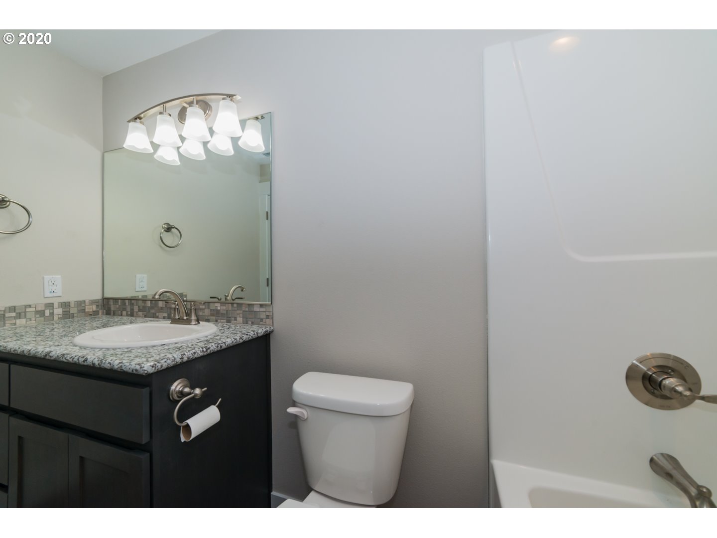 112 Gwynne Road Kalama, WA 98625 - Photo 16 of 18 Gallery Image 16