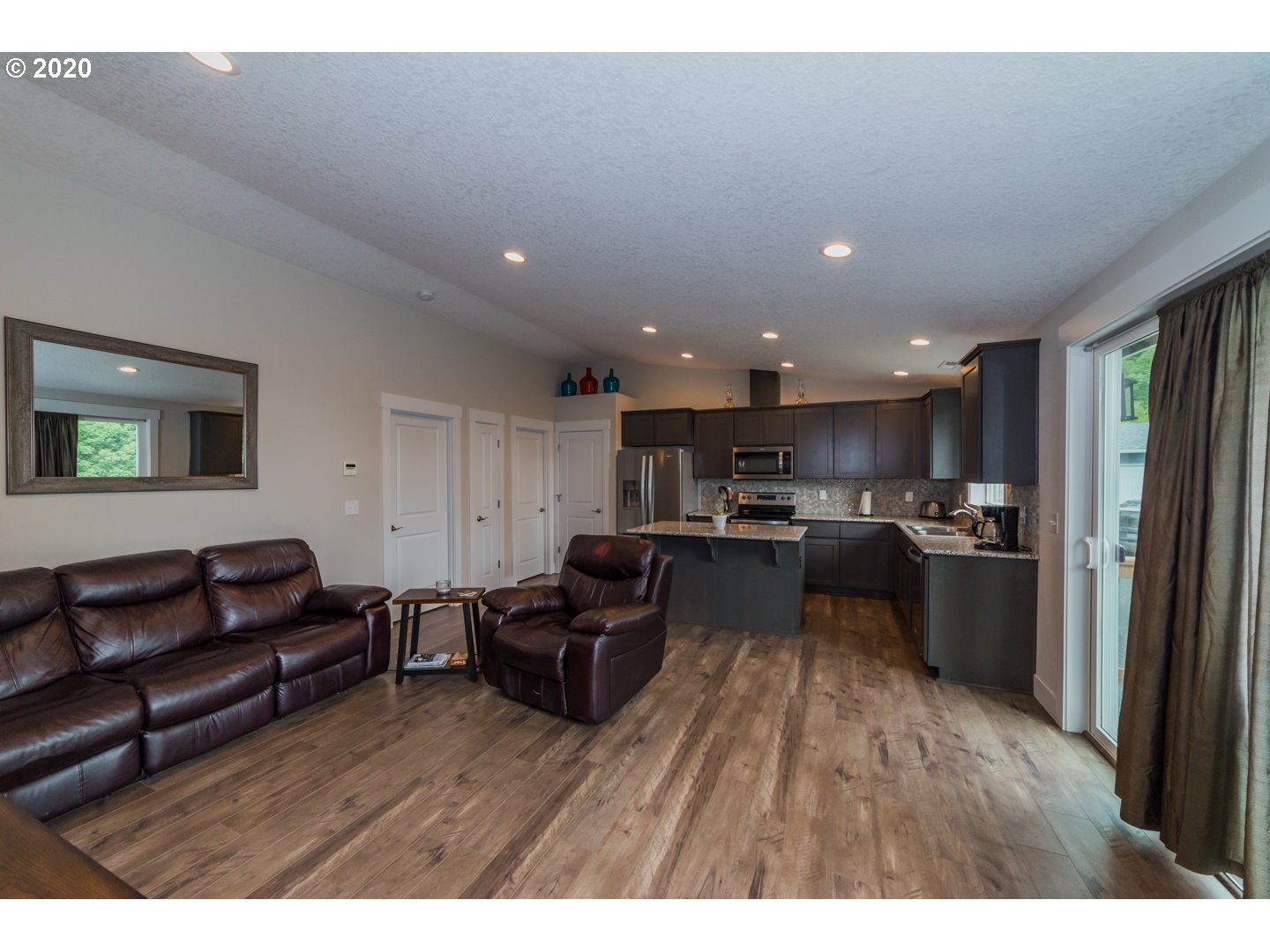 112 Gwynne Road Kalama, WA 98625 - Photo 3 of 18 Gallery Image 3