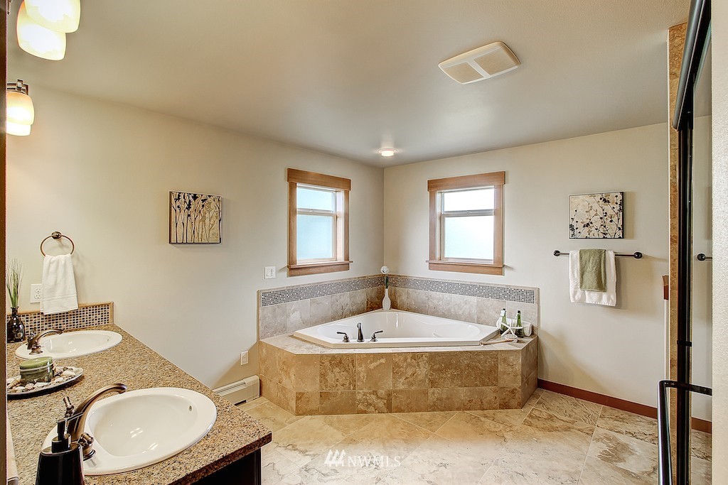 1511 North 55th Street Seattle, WA 98103 - Photo 16 of 25