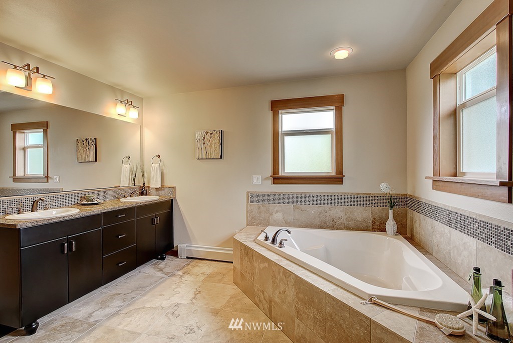 1511 North 55th Street Seattle, WA 98103 - Photo 17 of 25