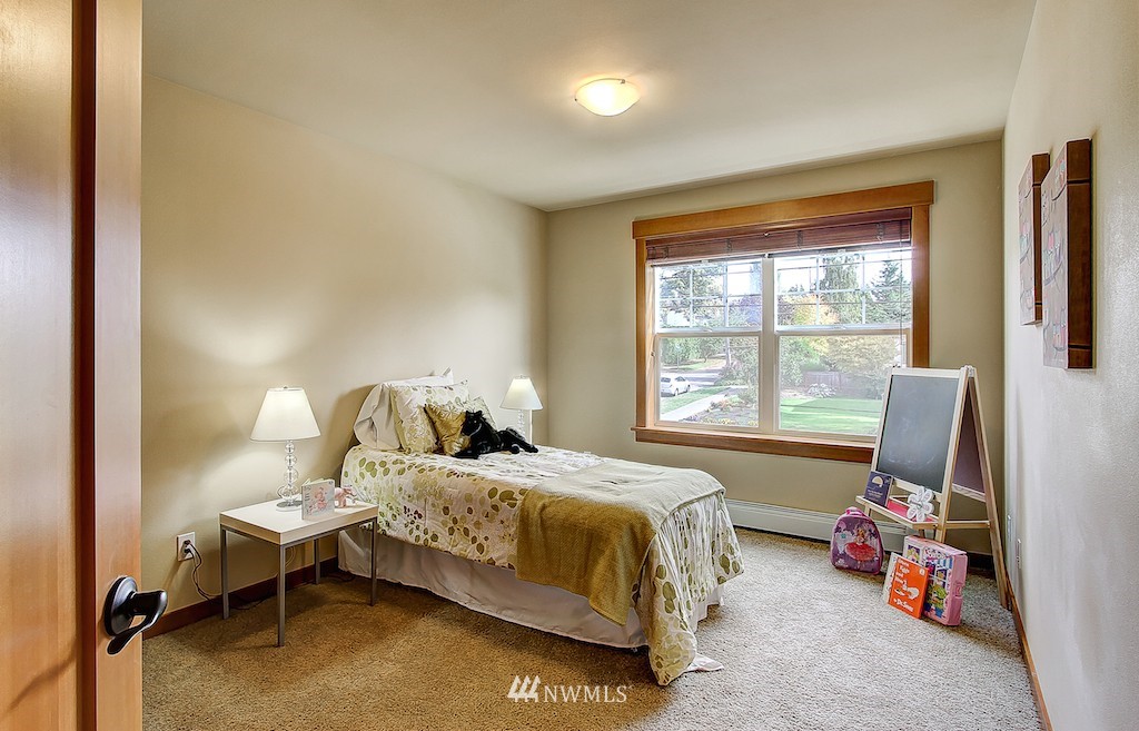 1511 North 55th Street Seattle, WA 98103 - Photo 19 of 25