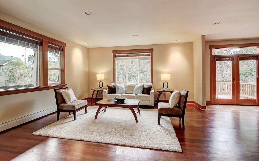 1511 North 55th Street Seattle, WA 98103 - Photo 3 of 25