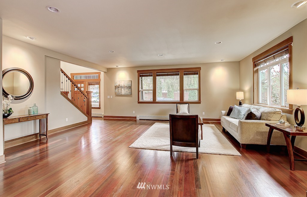 1511 North 55th Street Seattle, WA 98103 - Photo 4 of 25