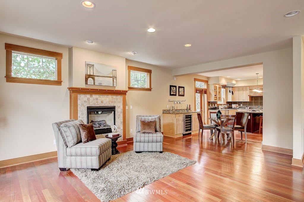 1511 North 55th Street Seattle, WA 98103 - Photo 6 of 25