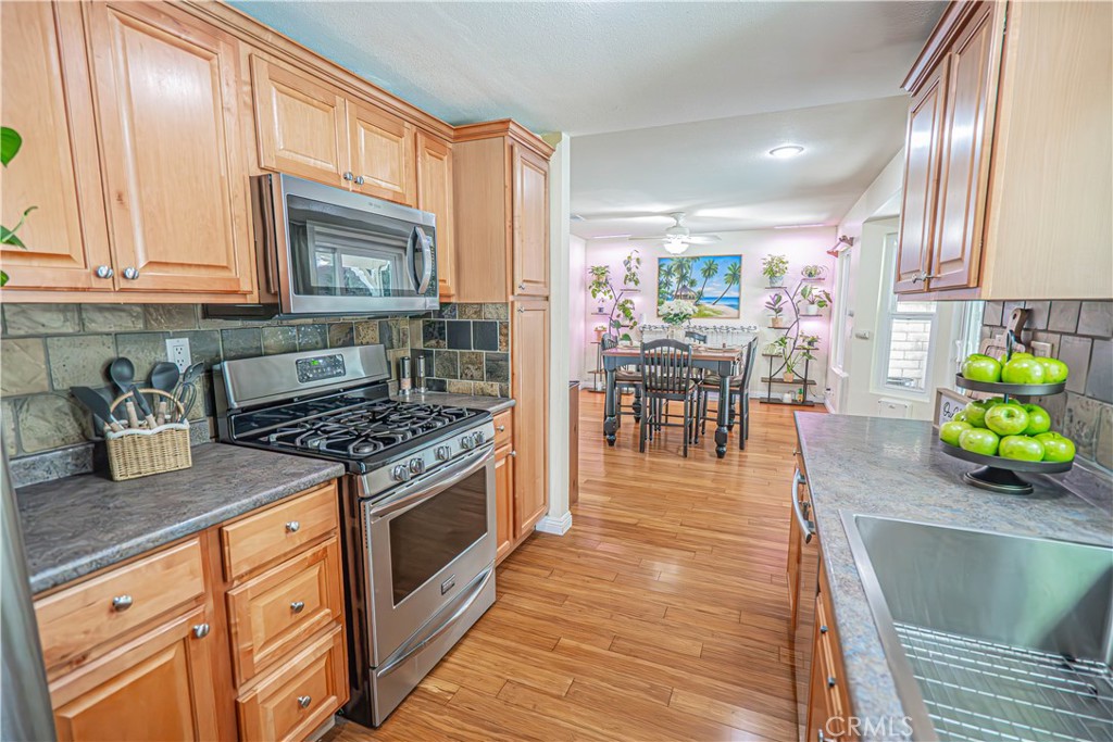 29413 Plymouth Road Castaic, CA 91384 - Photo 20 of 71