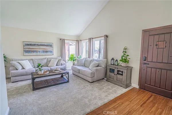 $839,900 | 29413 Plymouth Road, Castaic, CA 91384