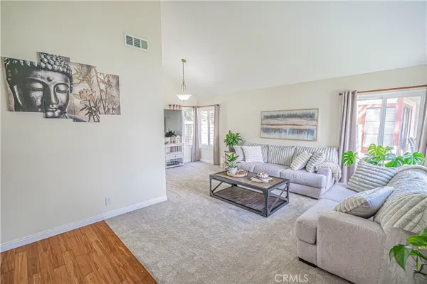 $839,900 | 29413 Plymouth Road, Castaic, CA 91384