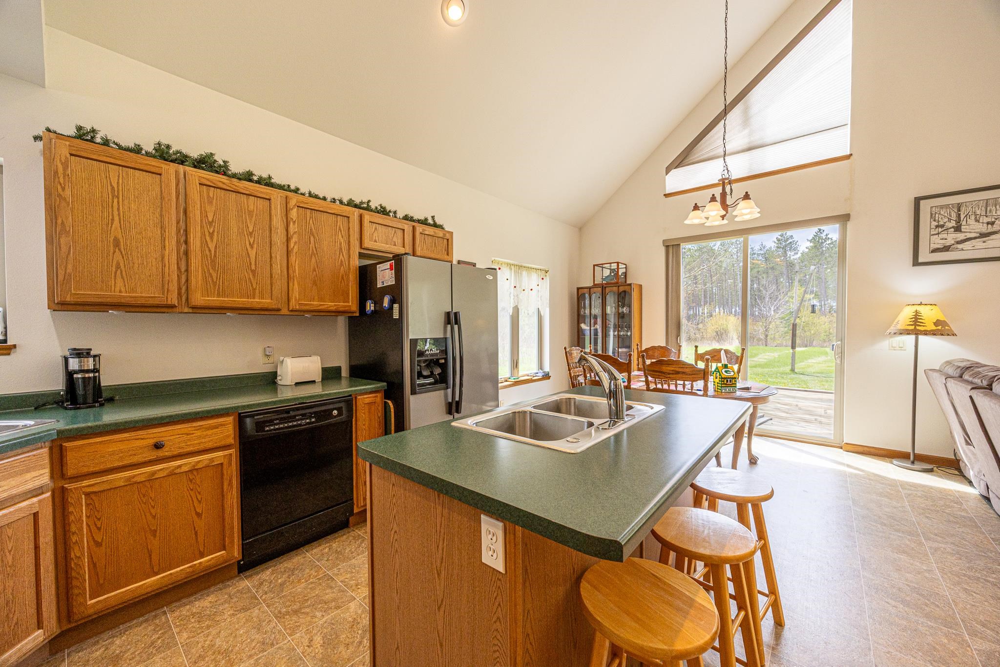 8545 County Road V Suring, WI 54174 - Photo 8 of 56