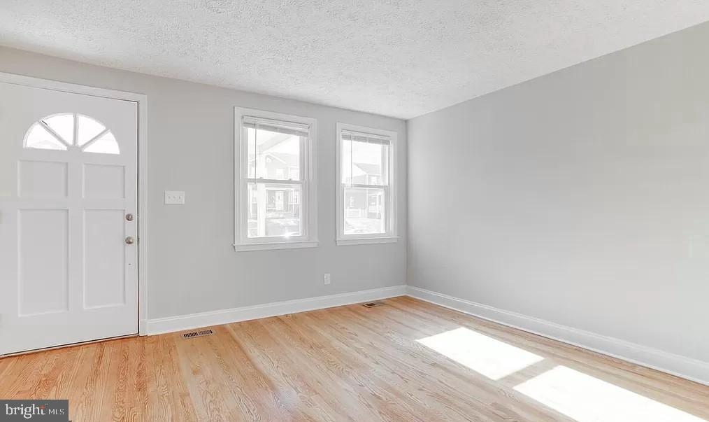 1046 Elm Road Halethorpe, MD 21227 - Photo 2 of 22 Living Room (Previous List Pics)