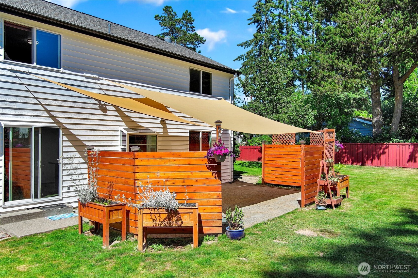 122 Bellflower Road Bothell, WA 98012 - Photo 25 of 34