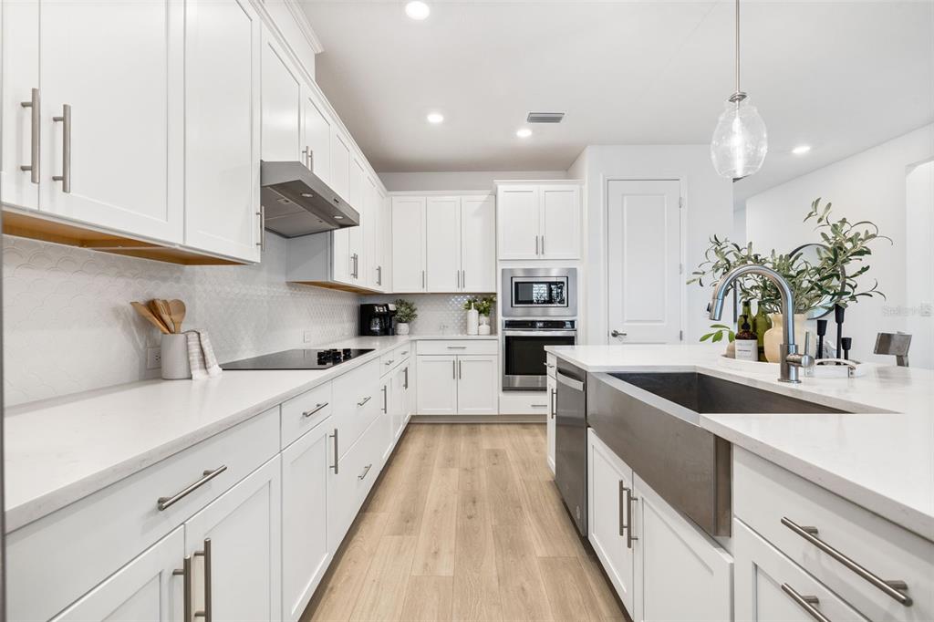 1536 Gopher Loop Tarpon Springs, FL 34689 - Photo 4 of 26