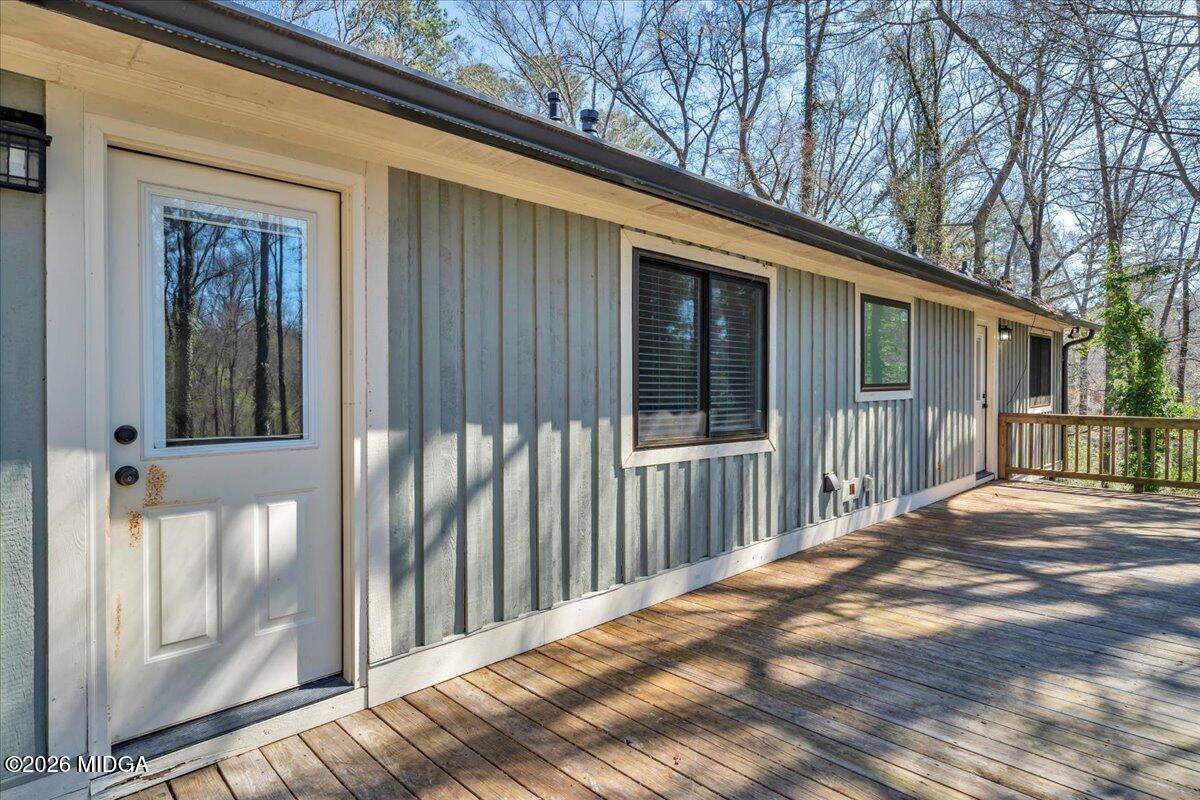 5256 Rivoli Drive Macon, GA 31210 - Photo 64 of 91 a view of a house with a wooden fence