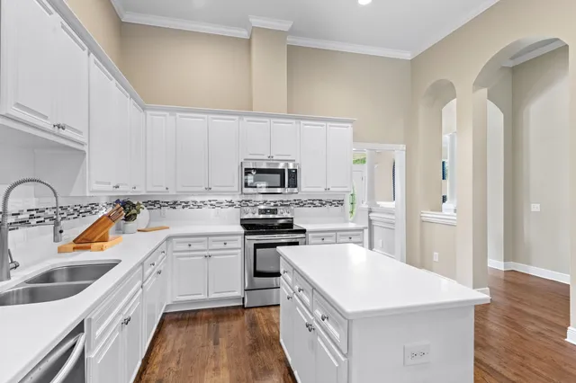 $599,000 | 3352 Lake Run Drive, Tallahassee, FL 32309