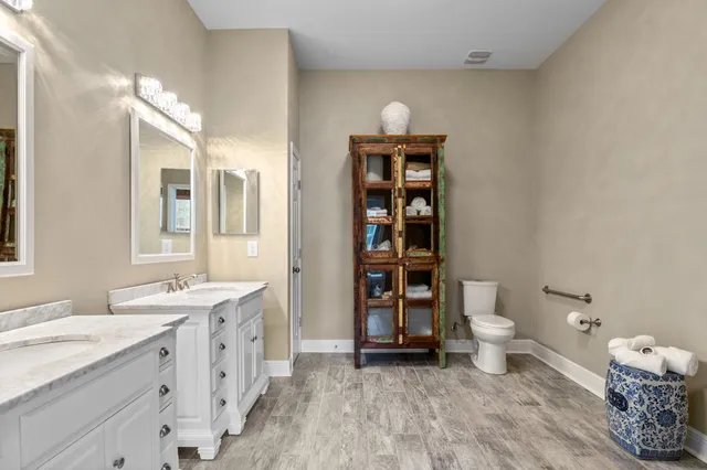 $599,000 | 3352 Lake Run Drive, Tallahassee, FL 32309