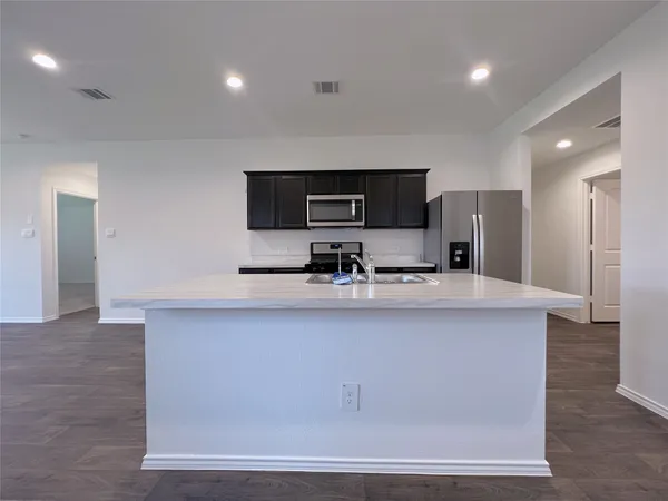 $1,725 | 21227 Alder Oaks Drive, New Caney, TX 77357