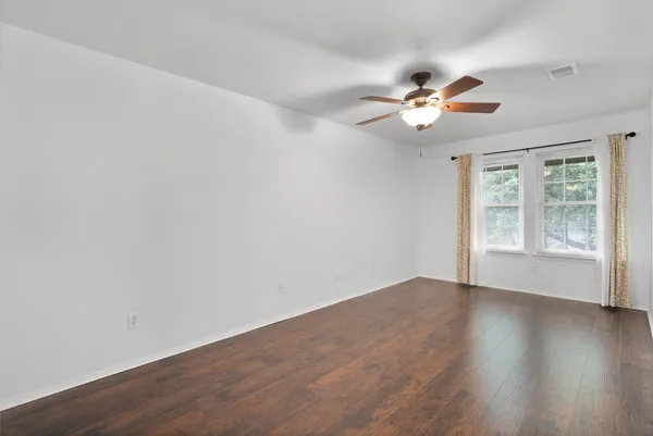 $199,900 | 1015 East Yager Lane, Unit 129, Austin, TX 78753