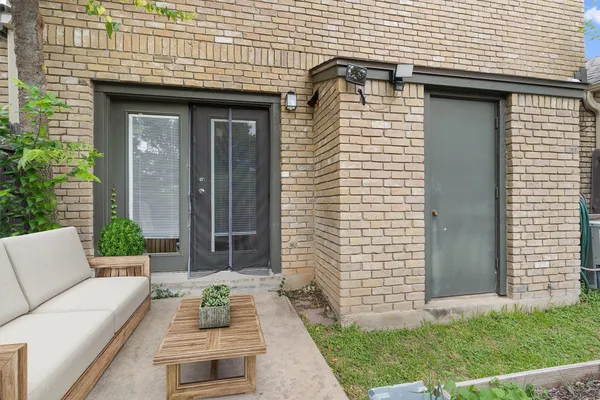 $199,900 | 1015 East Yager Lane, Unit 129, Austin, TX 78753