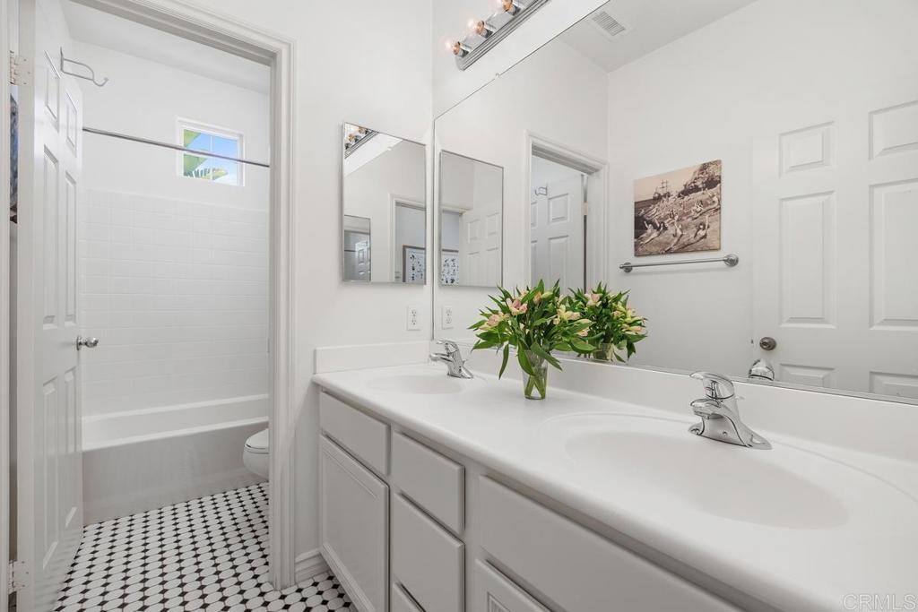 410 Pipes Lane Encinitas, CA 92024 - Photo 16 of 26