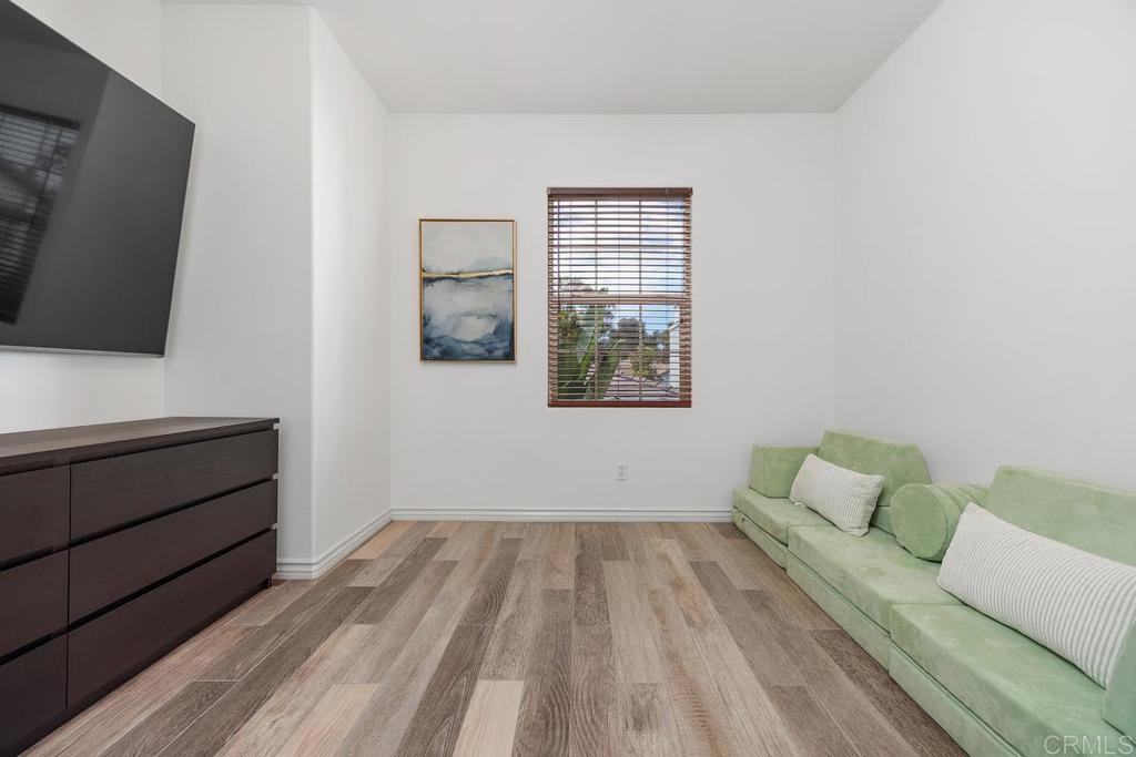 410 Pipes Lane Encinitas, CA 92024 - Photo 18 of 26
