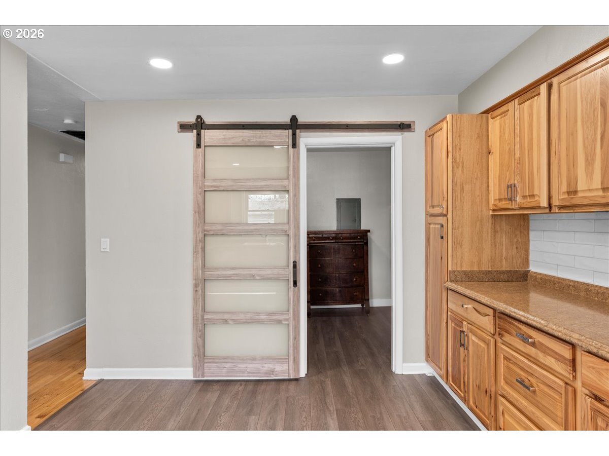 1725 Grant Street Northeast Salem, OR 97301 - Photo 13 of 24