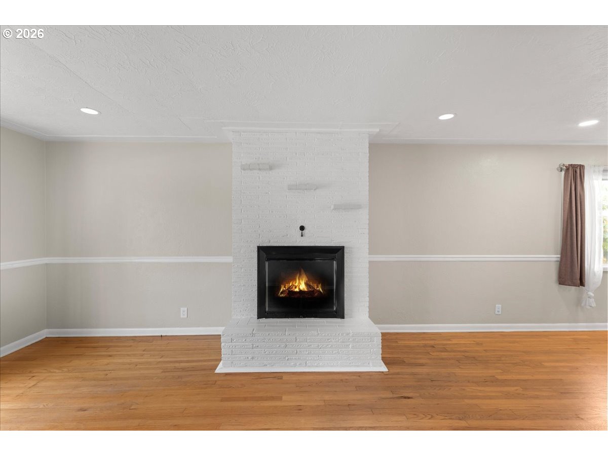 1725 Grant Street Northeast Salem, OR 97301 - Photo 7 of 24