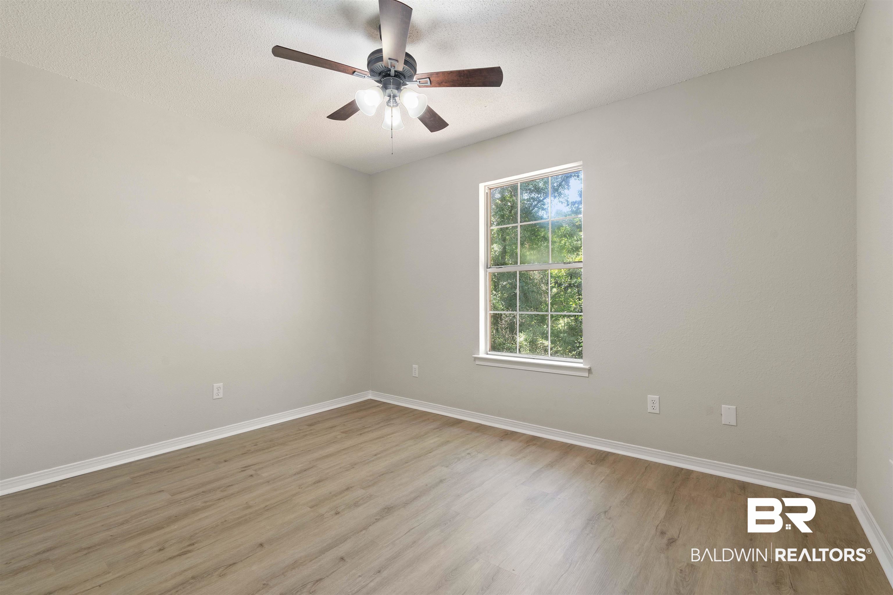 6820 Alston Court Mobile, AL 36618 - Photo 16 of 24