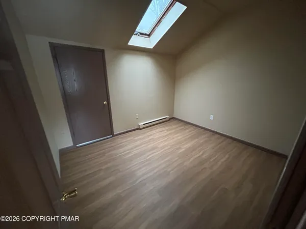 $2,375 | 234 Sedburgh Court, Bushkill, PA 18324