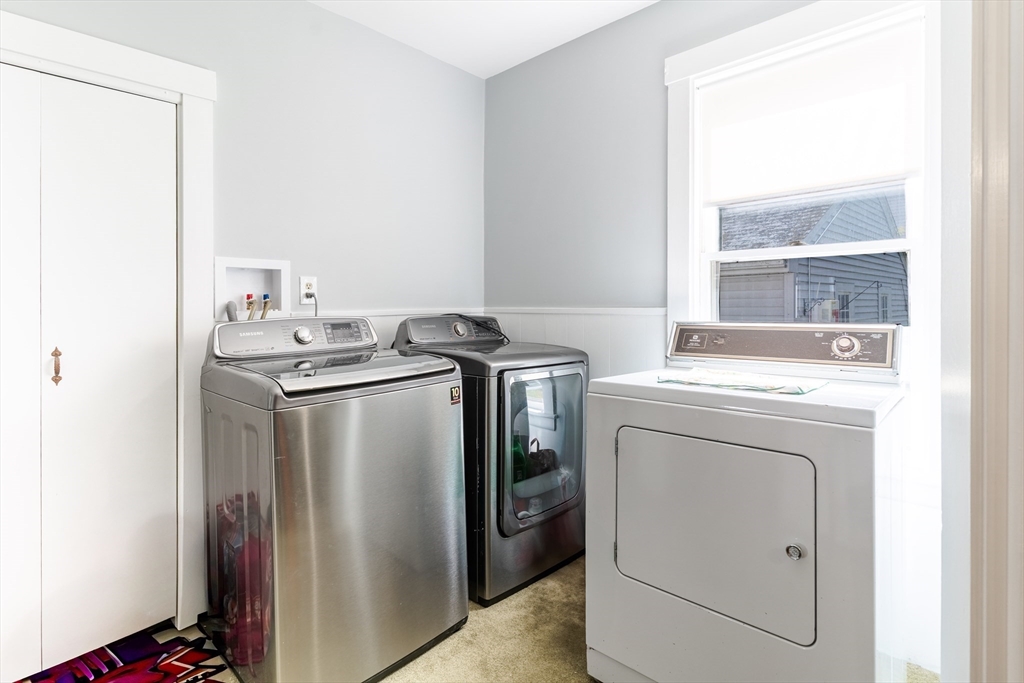 24 Clinton Street Marlborough, MA 01752 - Photo 17 of 32