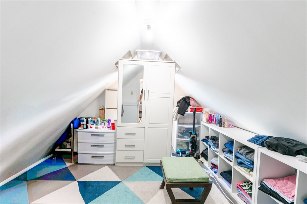 24 Clinton Street Marlborough, MA 01752 - Photo 26 of 32