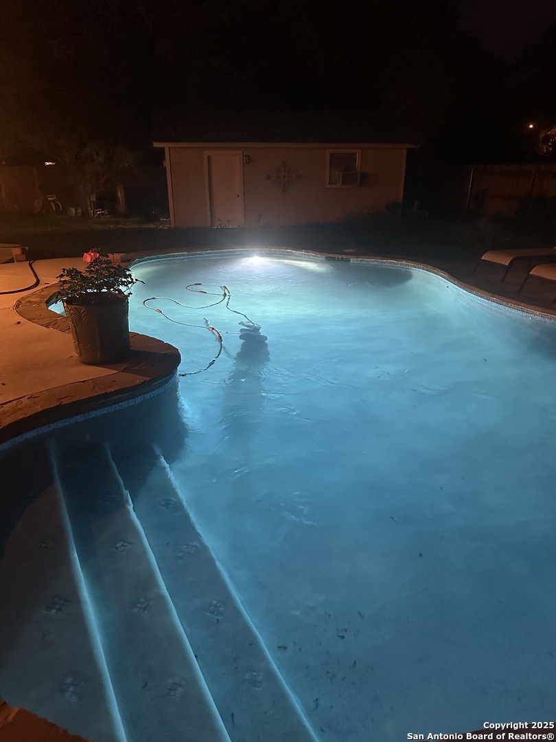 503 Mockingbird Lane Devine, TX 78016 - Photo 48 of 49 a view of a backyard