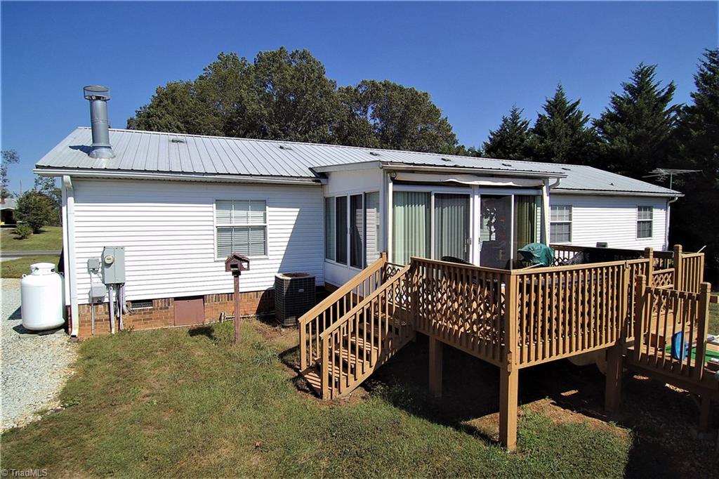 1079 Maple Grove Church Road Mount Airy, NC 27030 - Photo 11 of 23 Gallery Image 11