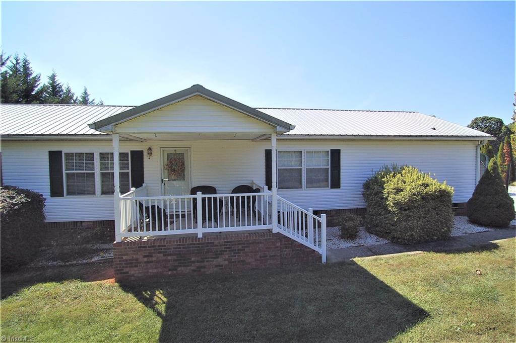 1079 Maple Grove Church Road Mount Airy, NC 27030 - Photo 9 of 23 Gallery Image 9