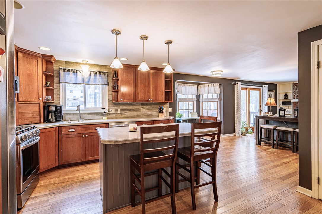 44 South Ridge Trail Perinton, NY 14450 - Photo 11 of 48