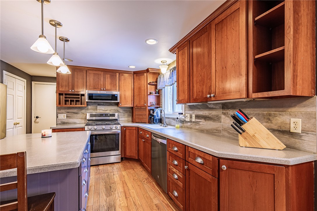 44 South Ridge Trail Perinton, NY 14450 - Photo 15 of 48