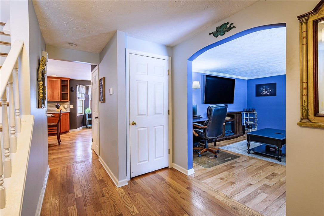 44 South Ridge Trail Perinton, NY 14450 - Photo 6 of 48