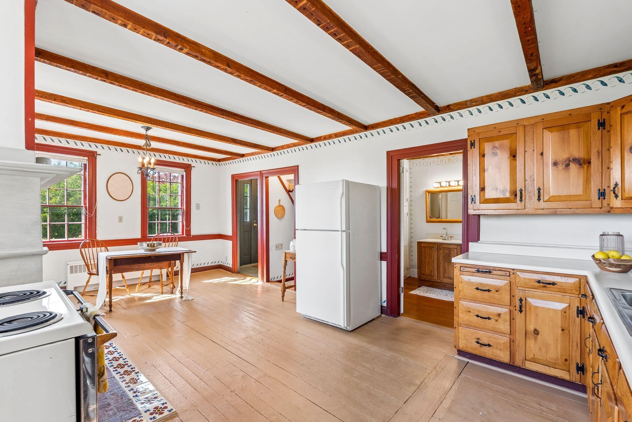 77 Lowells Cove Road Harpswell, ME 04066 - Photo 12 of 32 Entry to Kitcen