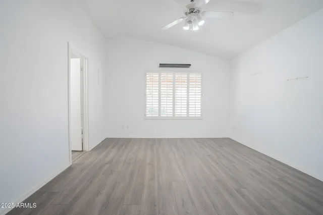 $2,195 | 3518 West Fallen Leaf Lane, Glendale, AZ 85310