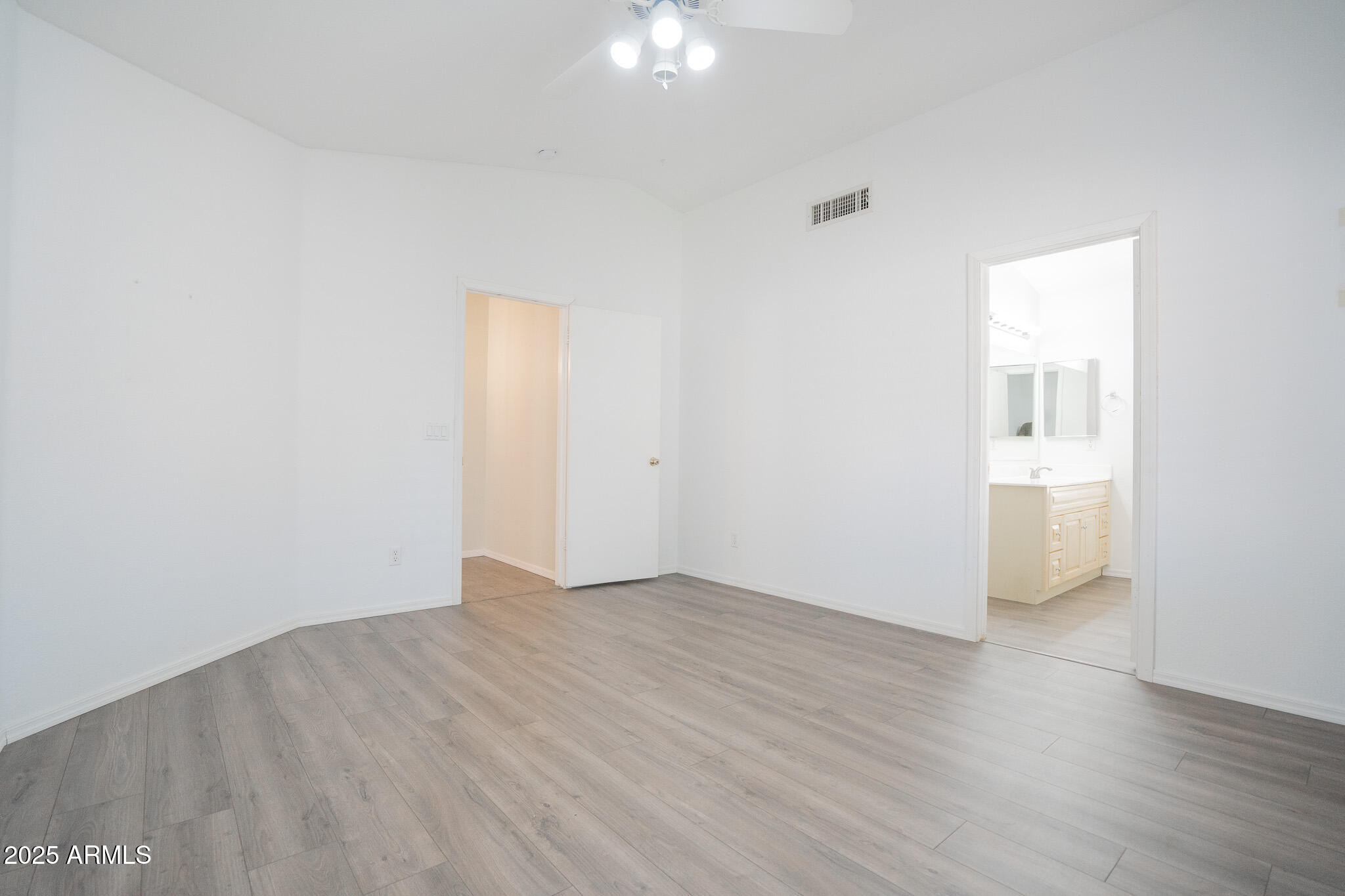 3518 West Fallen Leaf Lane Glendale, AZ 85310 - Photo 20 of 33 DSC00353