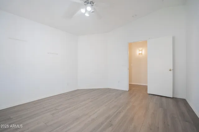 $2,195 | 3518 West Fallen Leaf Lane, Glendale, AZ 85310