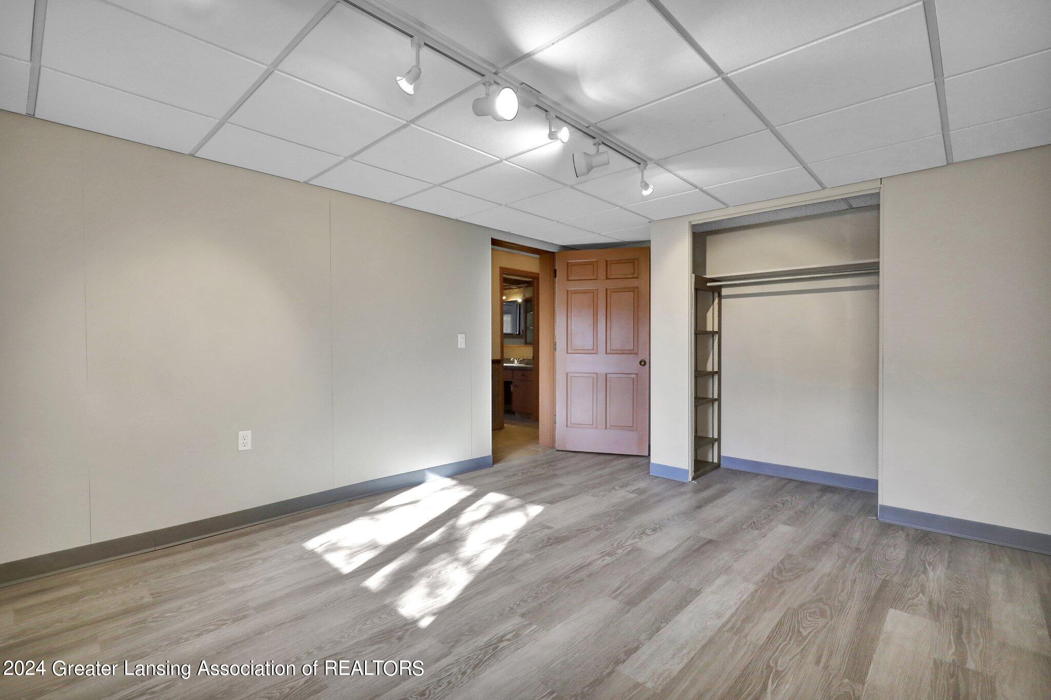 1417 Boichot Road Lansing, MI 48906 - Photo 29 of 54 11-web-or-mls-Open Ended Media-10