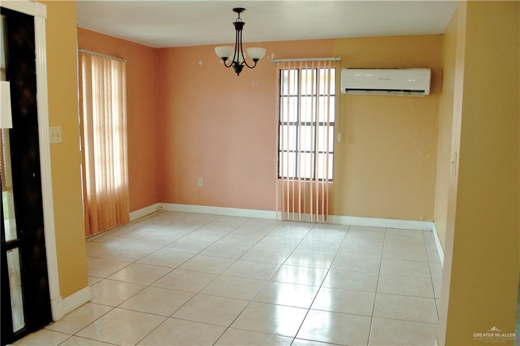 2270 Anacua Circle Roma, TX 78584 - Photo 2 of 22