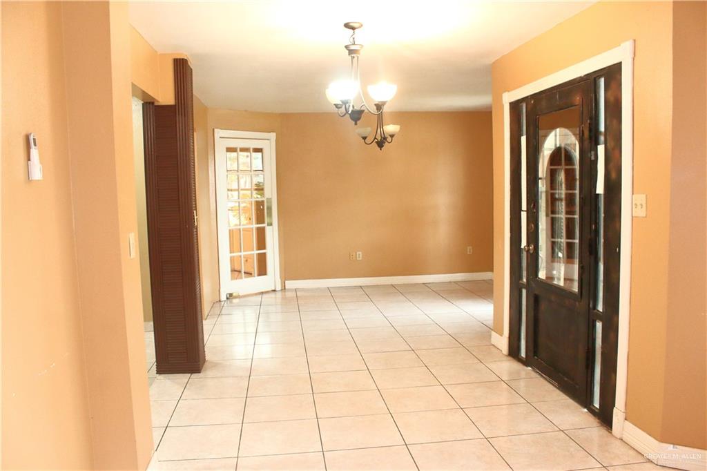2270 Anacua Circle Roma, TX 78584 - Photo 3 of 22