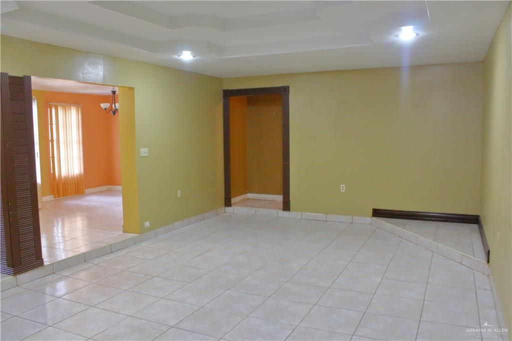 2270 Anacua Circle Roma, TX 78584 - Photo 4 of 22